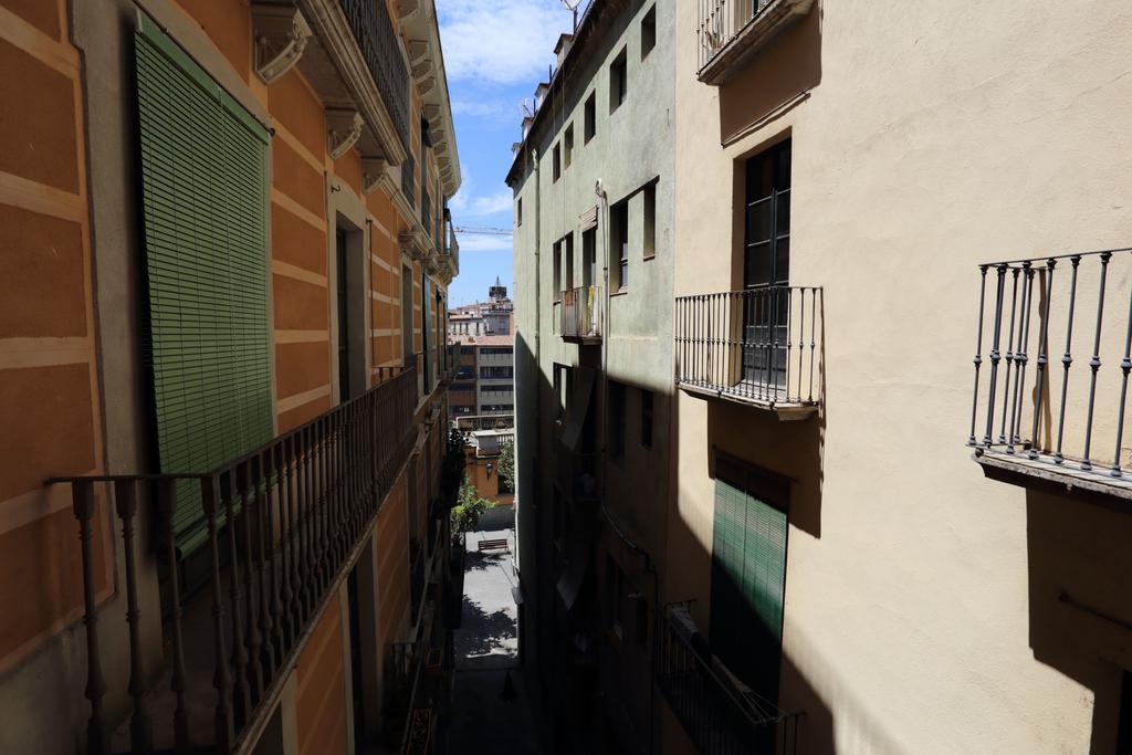 Apartaments Placa Del VI Girona Eksteriør bilde