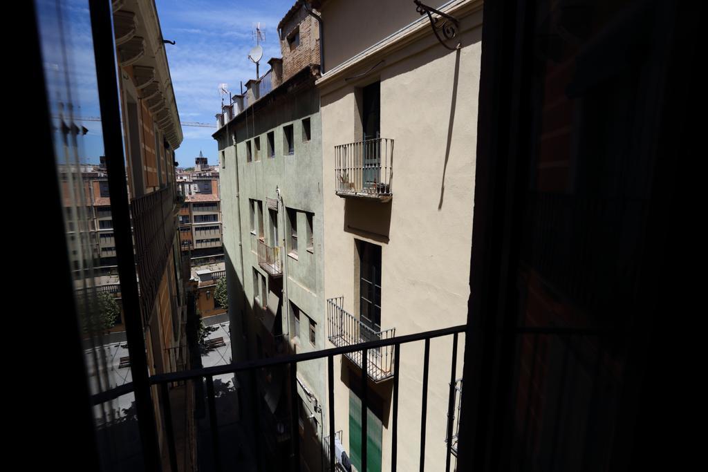 Apartaments Placa Del VI Girona Eksteriør bilde
