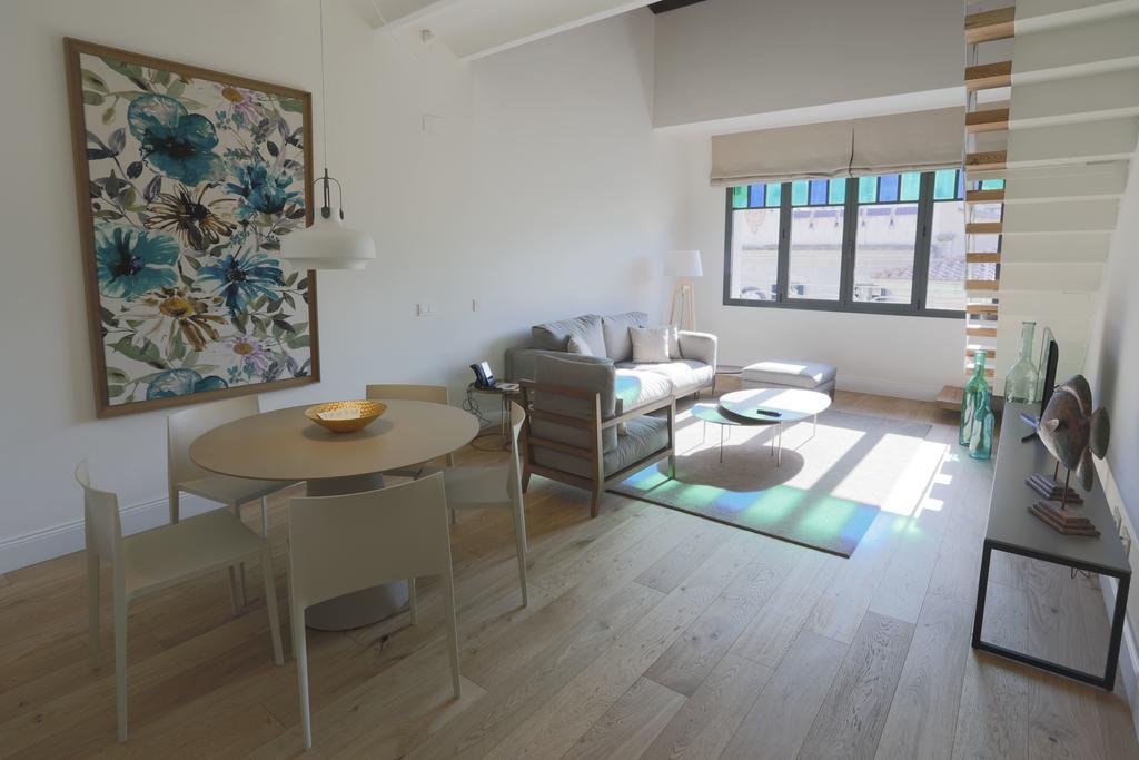 Apartaments Placa Del VI Girona Eksteriør bilde